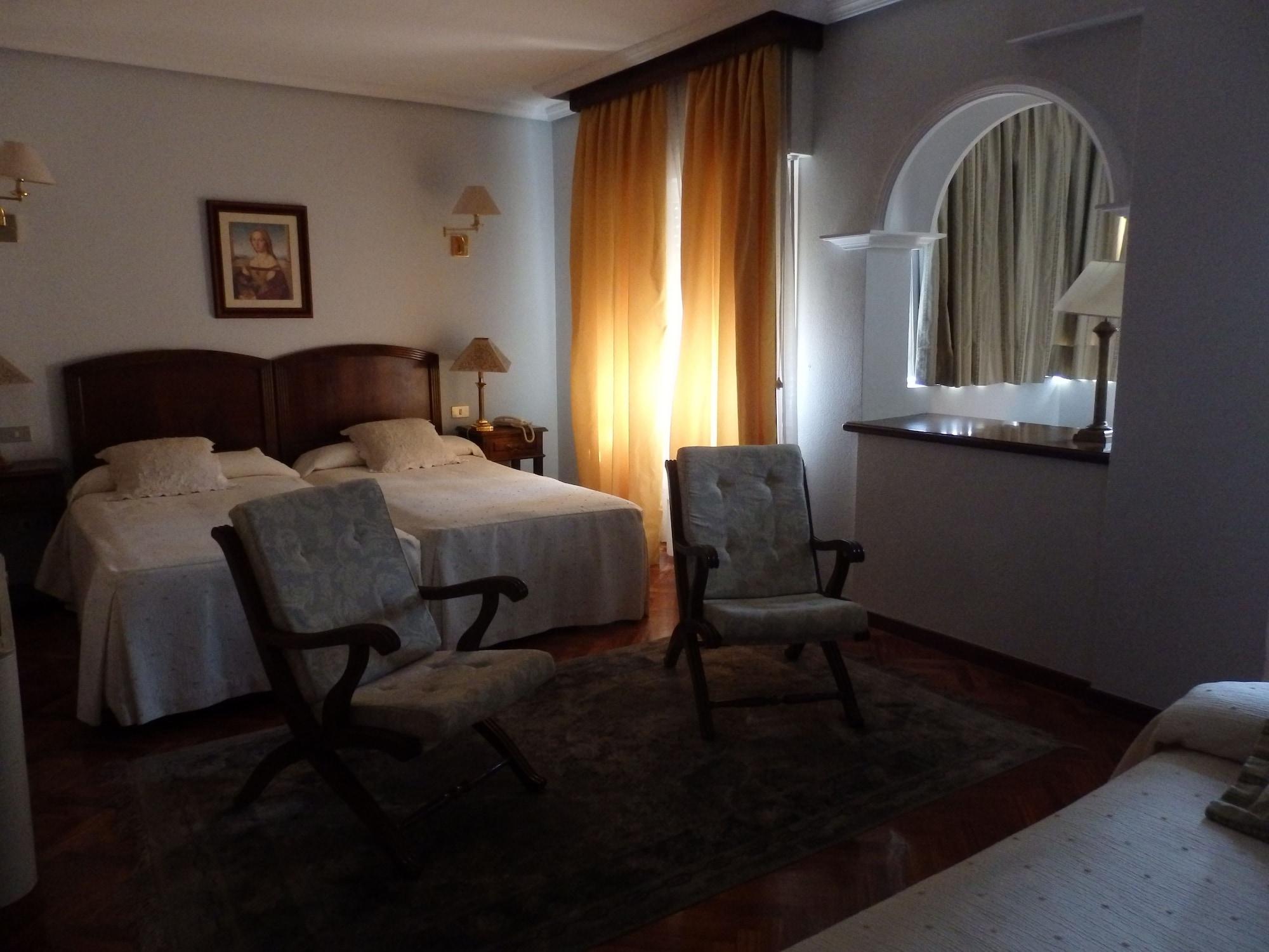 Hotel Aranda اراندا دي دويرو المظهر الخارجي الصورة