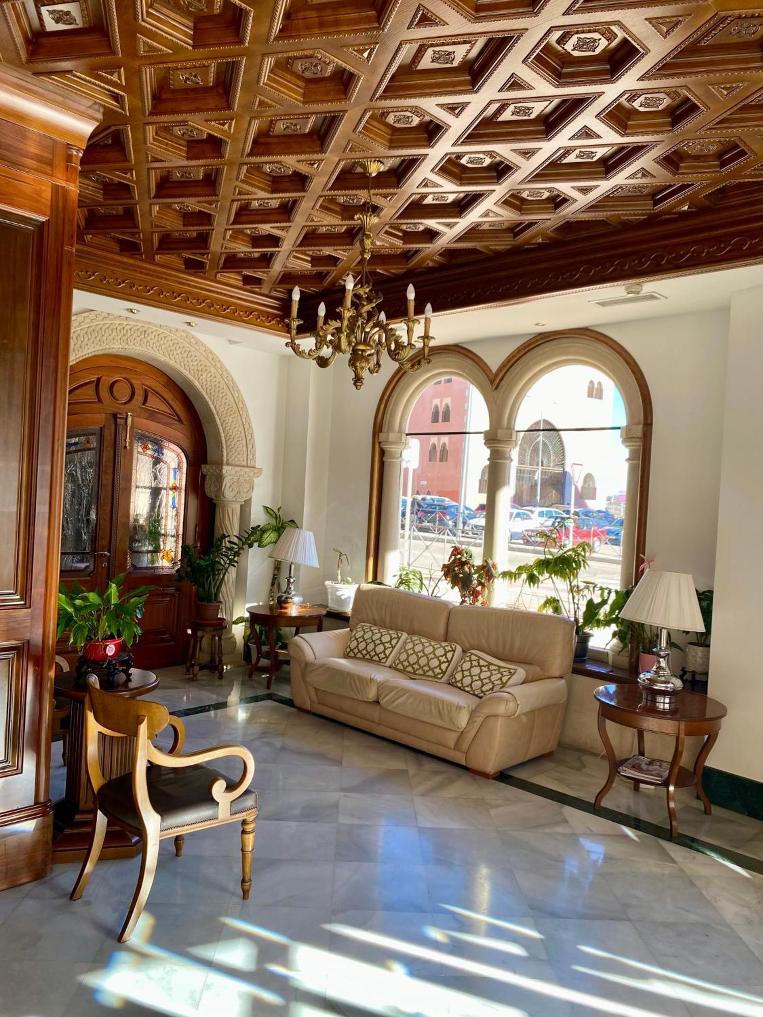 Hotel Aranda اراندا دي دويرو المظهر الخارجي الصورة